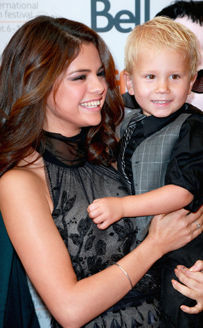 Selena Gomez, Jaxon Bieber Selena Gomez, Jaxon Bieber